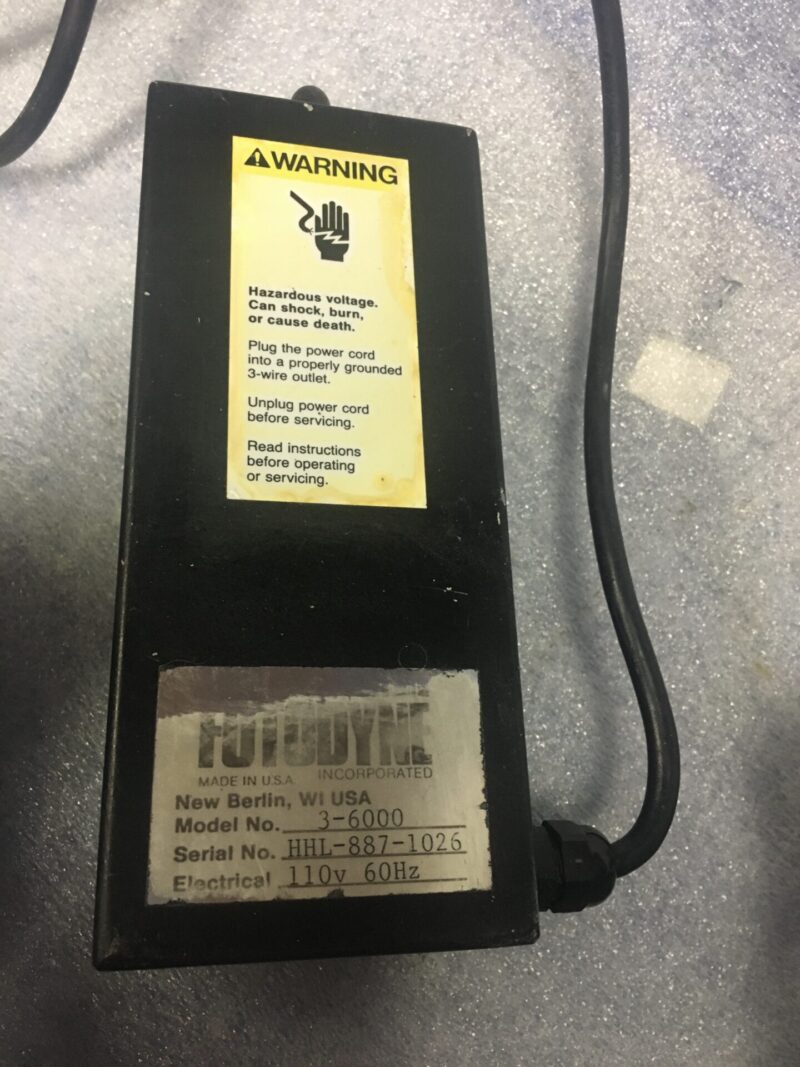 Fotodyne model 3-6000 UV lamp