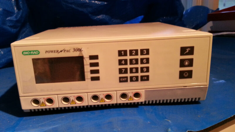 Bio-Rad PowerPac 3000 power supply