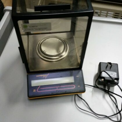 Sartorius Research analytical balance