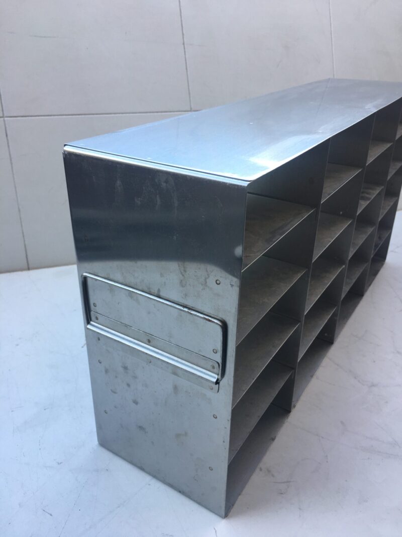 20 box 5.25x5.5x2 inch stainless steel upright freezer shelf rack - Image 2