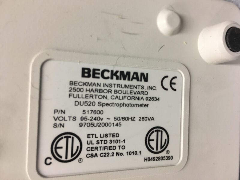 Beckman DU520 Spectrophotometer - Image 7