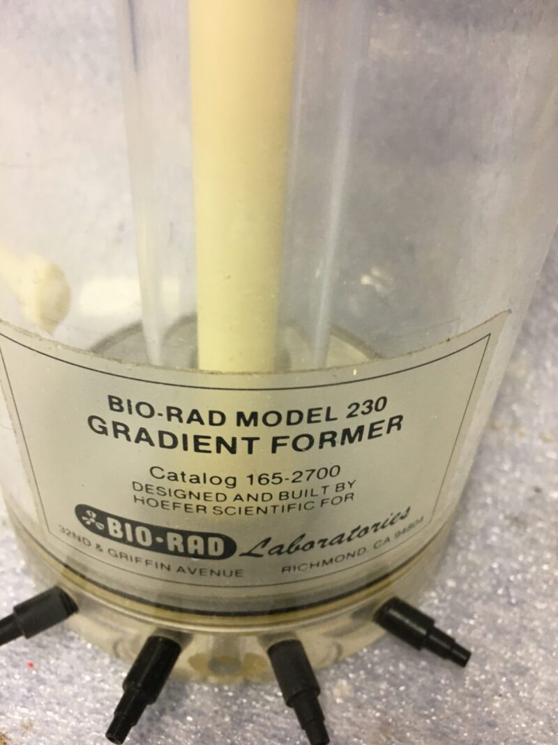Bio-Rad model 230 Gradient former - Image 2