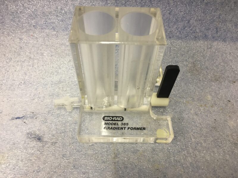 Bio-Rad model 385 gradient former