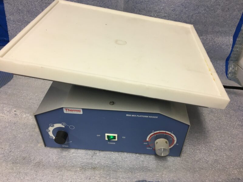Thermo Scientific model M79735 platform rocker