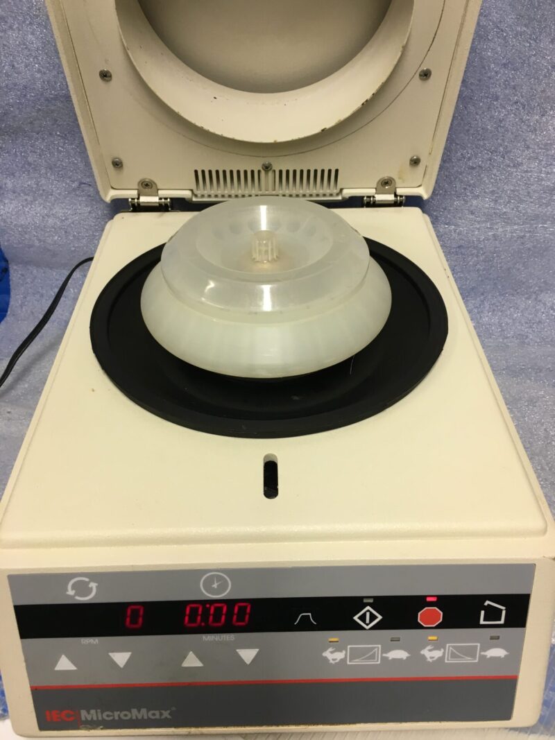 IEC MicroMax microfuge - Image 2